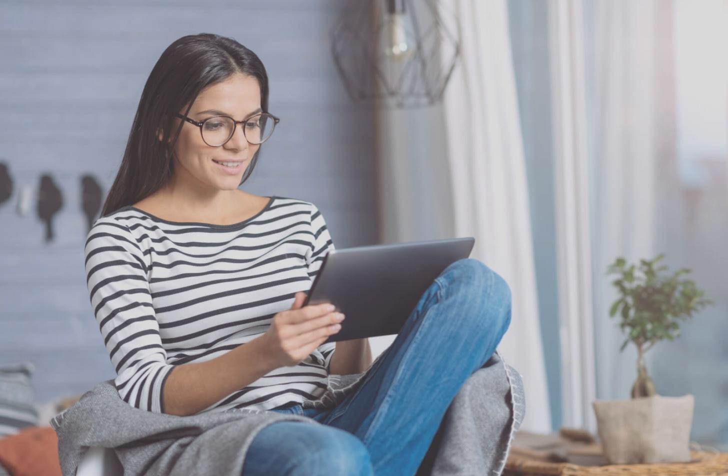 Análisis detallado de documentos financieros durante la fase de recopilación